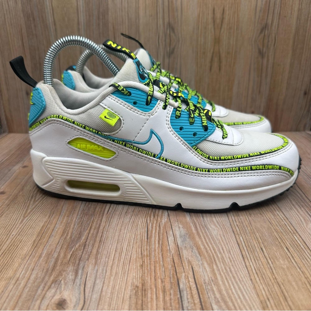 Nike Air Max 90 SE GS Worldwide Blue Fury Volt Sneakers Women Size 8.5 /7Y